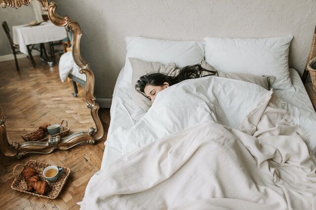 A Night Class on Sleep Savvy: 6 Ways To Be a Better Sleeper